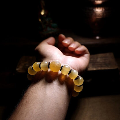Handmade Tibetan Sheep Horn Om Mani Padme Hum Auspiciousness Bracelet - 图片 11