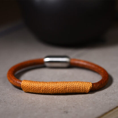 Tibetan Leather Handmade Five Elements Luck Braid String Buckle Bracelet - 图片 11