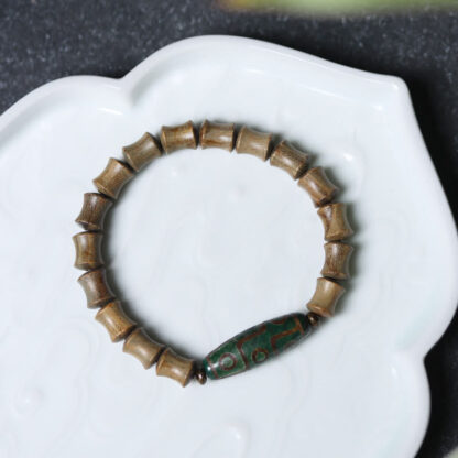 Tibetan Nine-Eye Dzi Bead Green Sandalwood Peace Bracelet - 图片 4