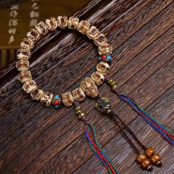 Tibetan Camel Bone Garuda Carved Protection Tassel Bracelet - 图片 2