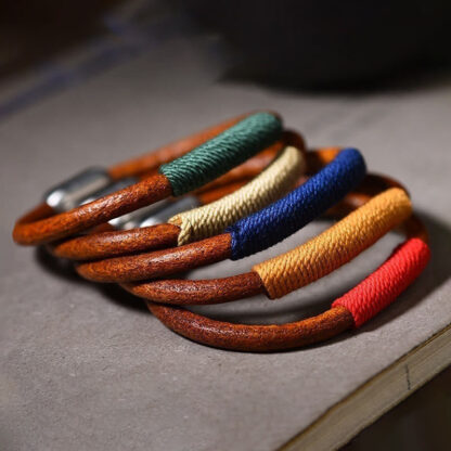 Tibetan Leather Handmade Five Elements Luck Braid String Buckle Bracelet - 图片 2