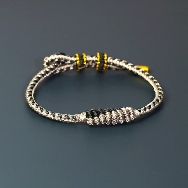 Tibetan Handmade Eight Thread Peace Knot Prayer Wheel Braided Protection Bracelet - 图片 9