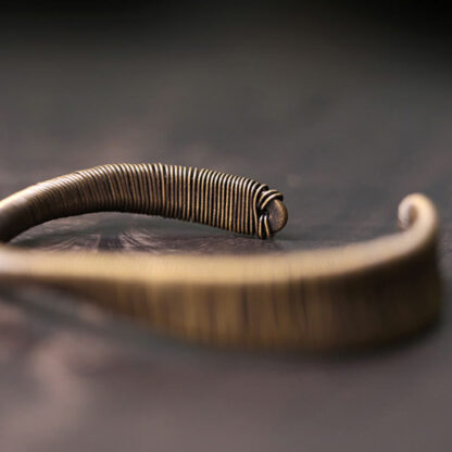 Simple Design Wrapped Copper Luck Wealth Adjustable Cuff Bracelet - 图片 7