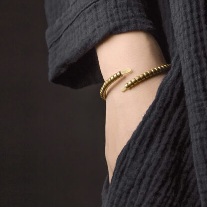 Buddha Stones Vintage Design Copper Balance Adjustable Cuff Bracelet - 图片 2