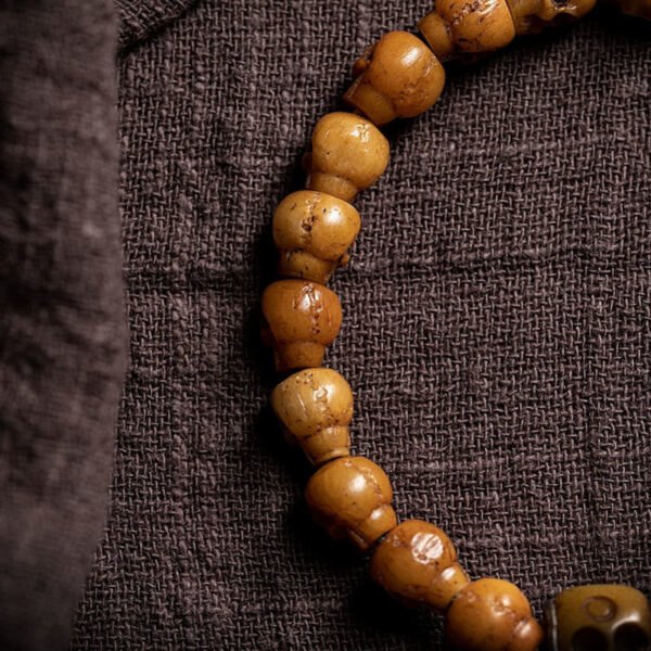 Tibetan Yak Bone The Lord Of The Corpse Forest Pattern Strength Bracelet - 图片 3
