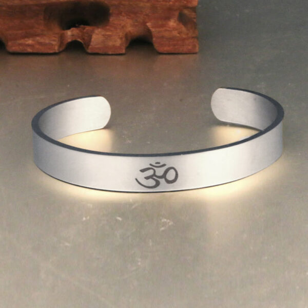 Buddha Stones Tibetan OM Symbol Mindfulness Cuff Bracelet Bangle - 图片 4