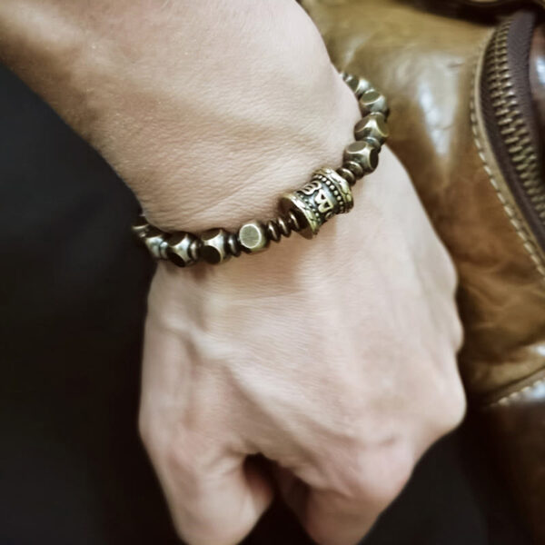 Tibetan Om Mani Padme Hum Carved Copper Brass Amulet Focus Bracelet - 图片 5
