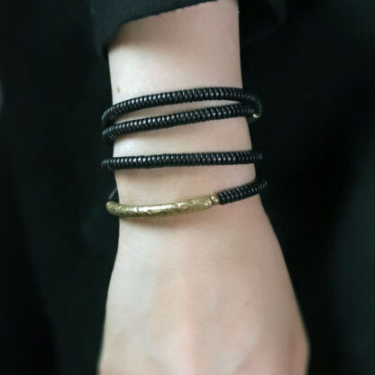 Ebony Wood Copper Balance Multilayered Bracelet - 图片 13