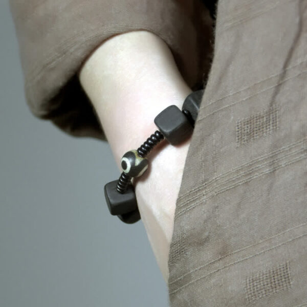 Buddha Stones Tibetan Ebony Wood Dzi Bead Strength Bracelet - 图片 2