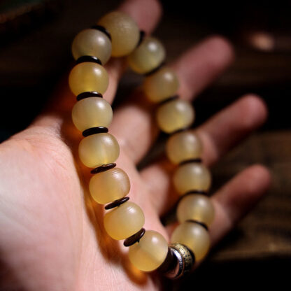 Handmade Tibetan Sheep Horn Om Mani Padme Hum Auspiciousness Bracelet - 图片 2