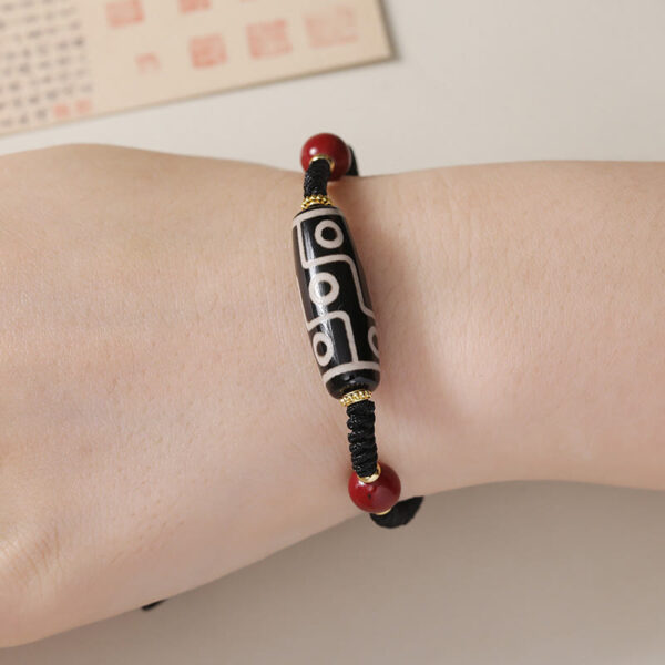 Handcrafted Tibetan Nine-eye Dzi Bead Protection Bracelet - 图片 5