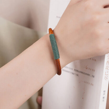 Tibetan Leather Handmade Five Elements Luck Braid String Buckle Bracelet - 图片 6