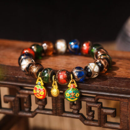 Five Elements Gold Swallowing Beast Family Charm Liuli Glass Bead Luck Bracelet - 图片 5