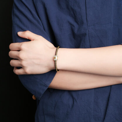 Buddha Stones 999 Gold Hetian White Jade Om Mani Padme Hum Fu Character Luck Braided Bracelet - 图片 10