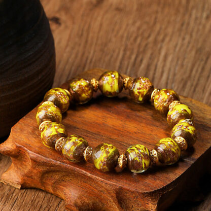 Gold Swallowing Beast Family Charm Liuli Glass Bead Fortune Bracelet - 图片 5