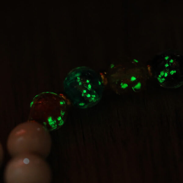 Tibetan Incense Ash Porcelain Luminous Fluorescent Liuli Glass Bead Gourd Copper Coin Charm Peace Bracelet - 图片 5