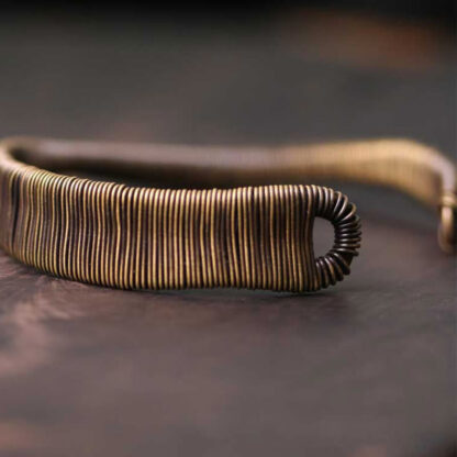 Simple Design Wrapped Copper Luck Wealth Adjustable Cuff Bracelet - 图片 4