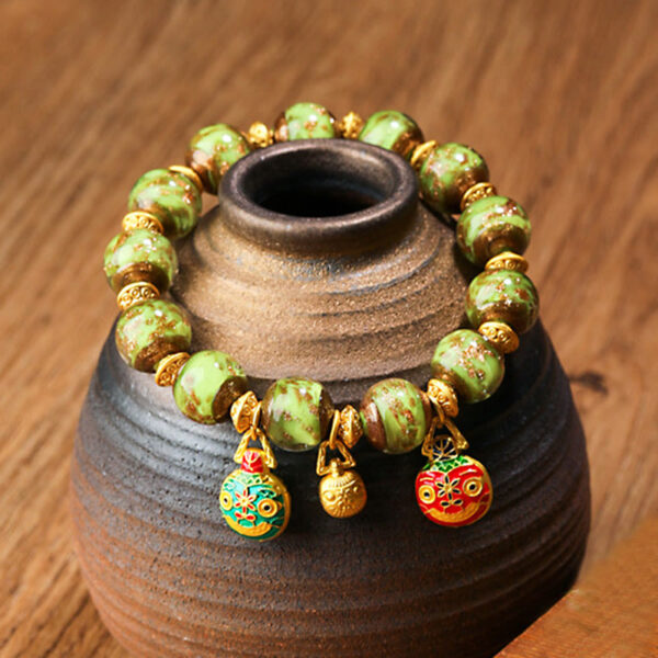 Gold Swallowing Beast Family Charm Liuli Glass Bead Fortune Bracelet - 图片 12