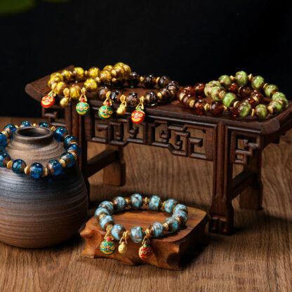 Gold Swallowing Beast Family Charm Liuli Glass Bead Fortune Bracelet - 图片 2