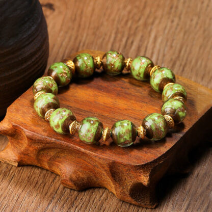 Gold Swallowing Beast Family Charm Liuli Glass Bead Fortune Bracelet - 图片 14